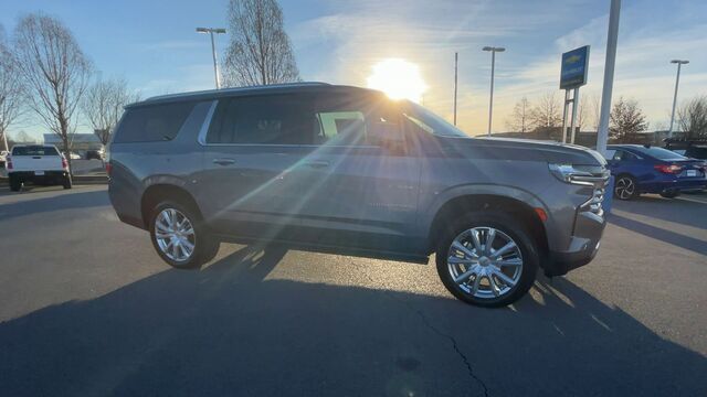 2022 Chevrolet Suburban High Country
