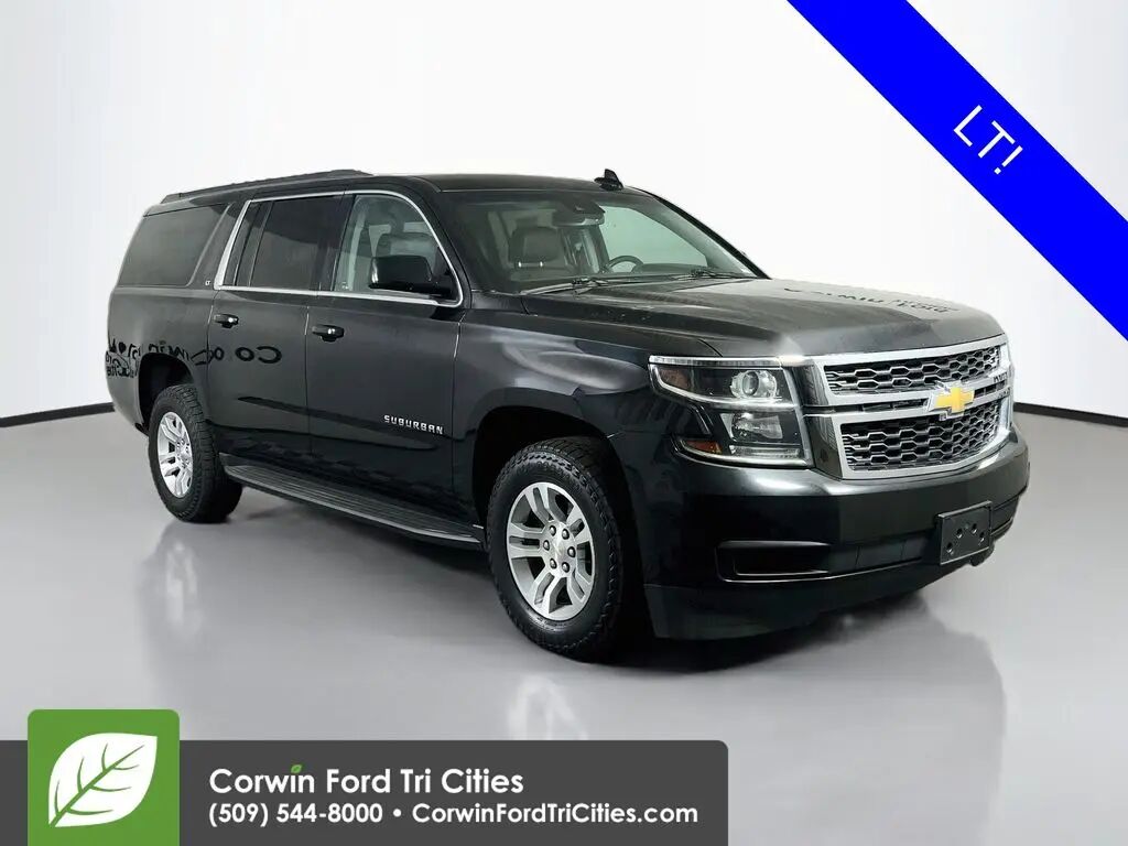 2019 Chevrolet Suburban LT — photo 1 of 39
