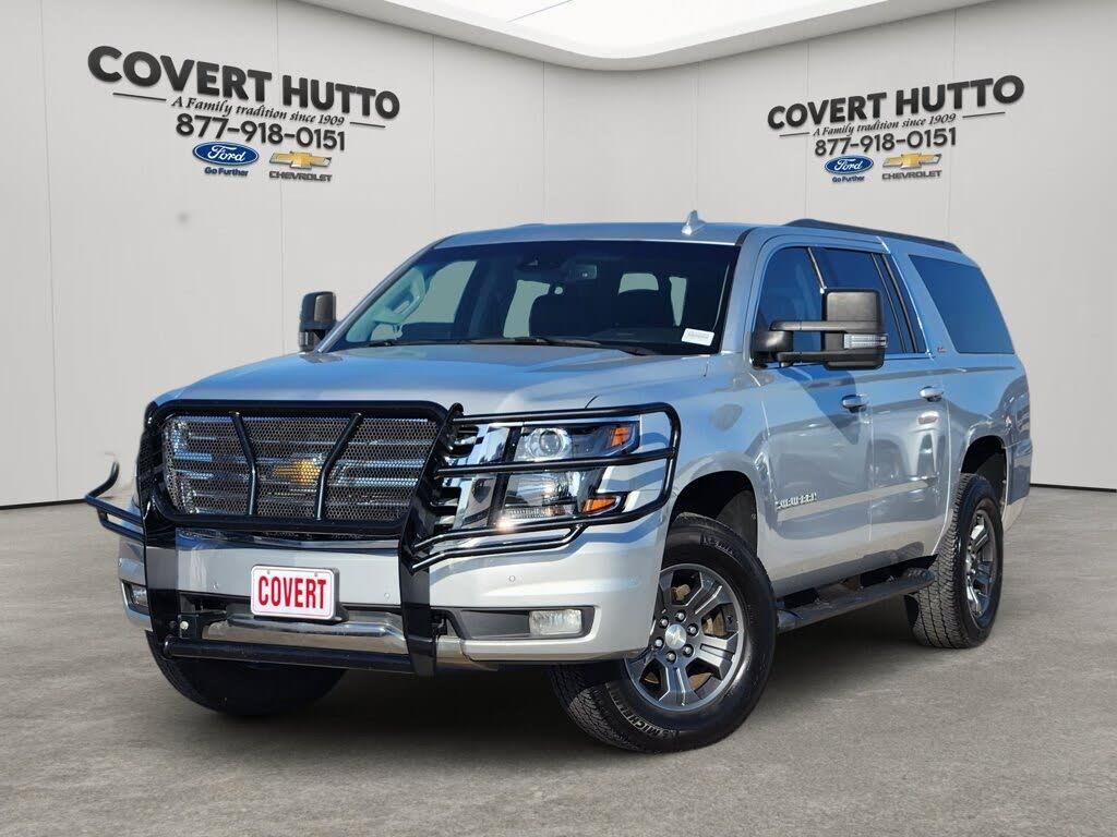 2018 Chevrolet Suburban LT — photo 1 of 14