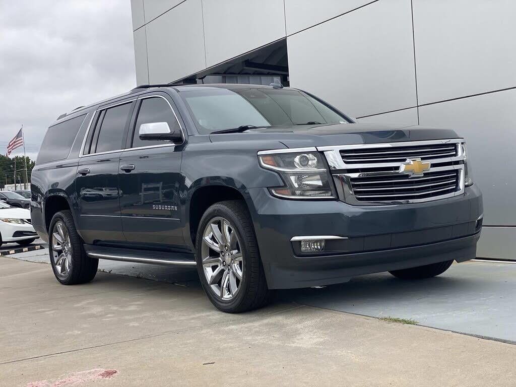 2019 Chevrolet Suburban Premier — photo 1 of 1