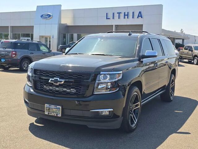 2016 Chevrolet Suburban LTZ — photo 1 of 13
