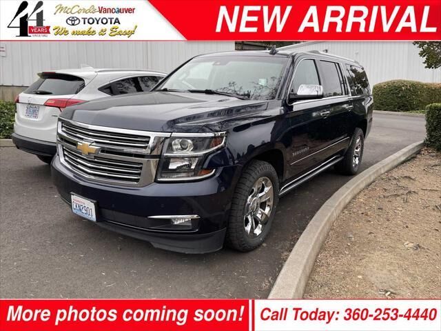 2017 Chevrolet Suburban Premier — photo 1 of 11