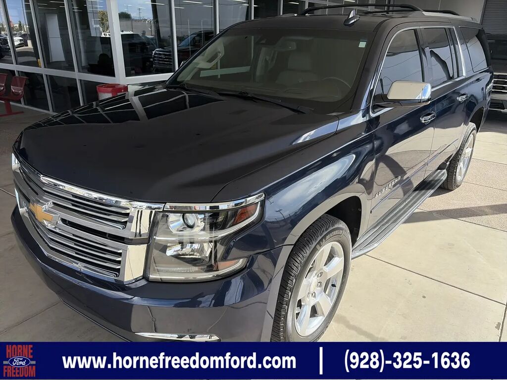 2019 Chevrolet Suburban Premier — photo 1 of 14