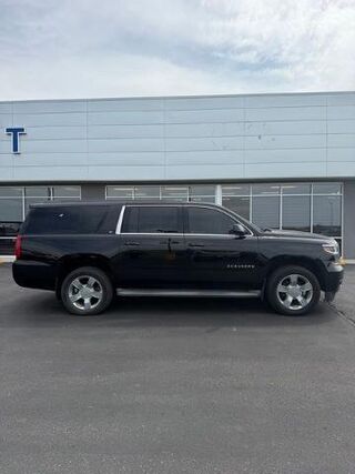 2015 Chevrolet Suburban LT — photo 1 of 13