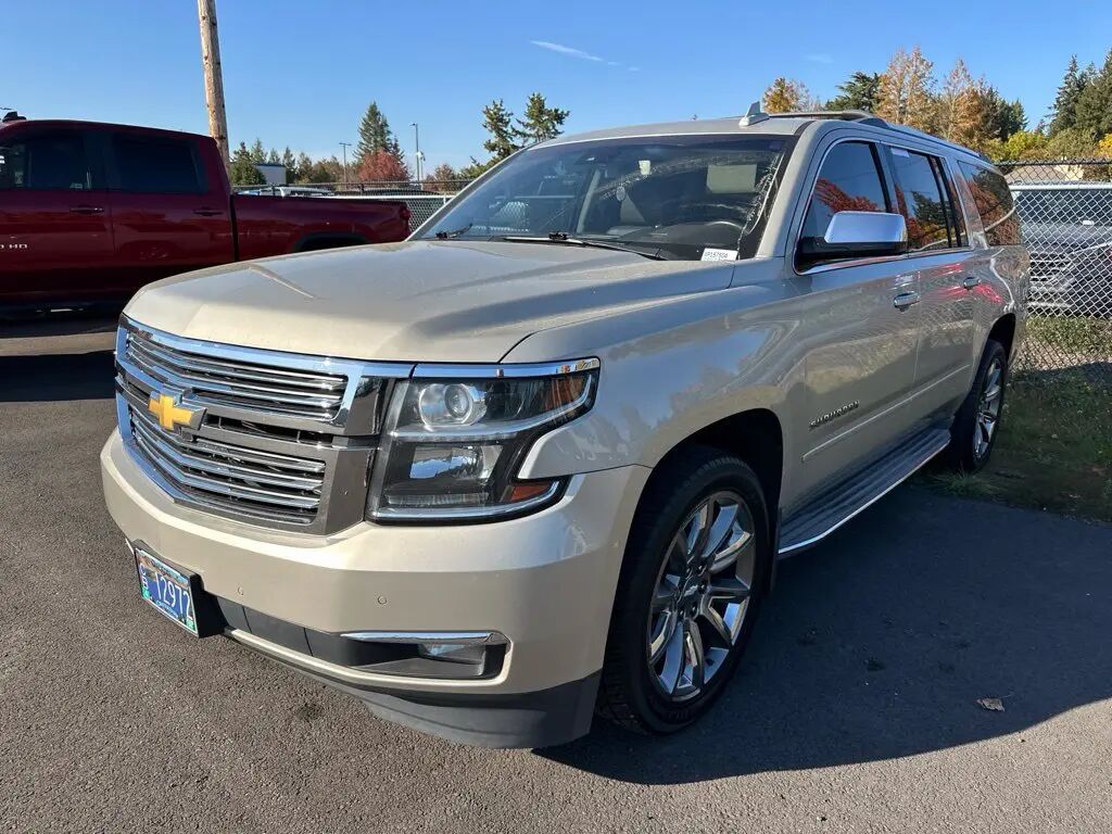 2015 Chevrolet Suburban LTZ — photo 1 of 6