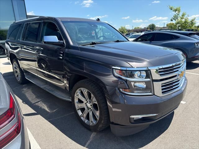 2015 Chevrolet Suburban LTZ — photo 1 of 1
