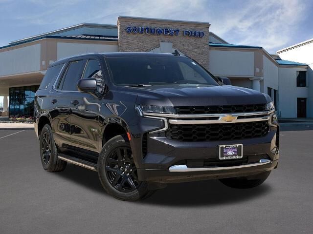 2023 Chevrolet Tahoe LS — photo 1 of 26