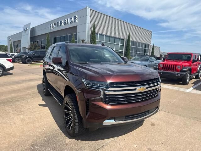 2023 Chevrolet Tahoe LT — photo 1 of 13