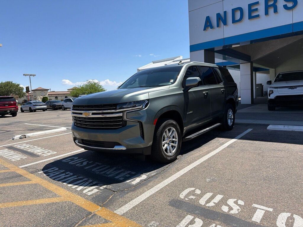 2023 Chevrolet Tahoe LT — photo 1 of 13