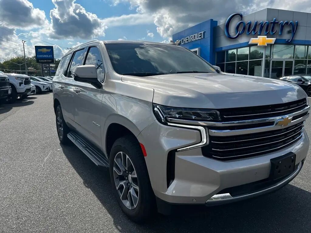 2022 Chevrolet Tahoe LT — photo 1 of 14
