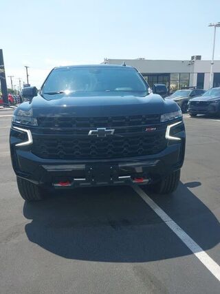 2024 Chevrolet Tahoe Z71 — photo 1 of 4