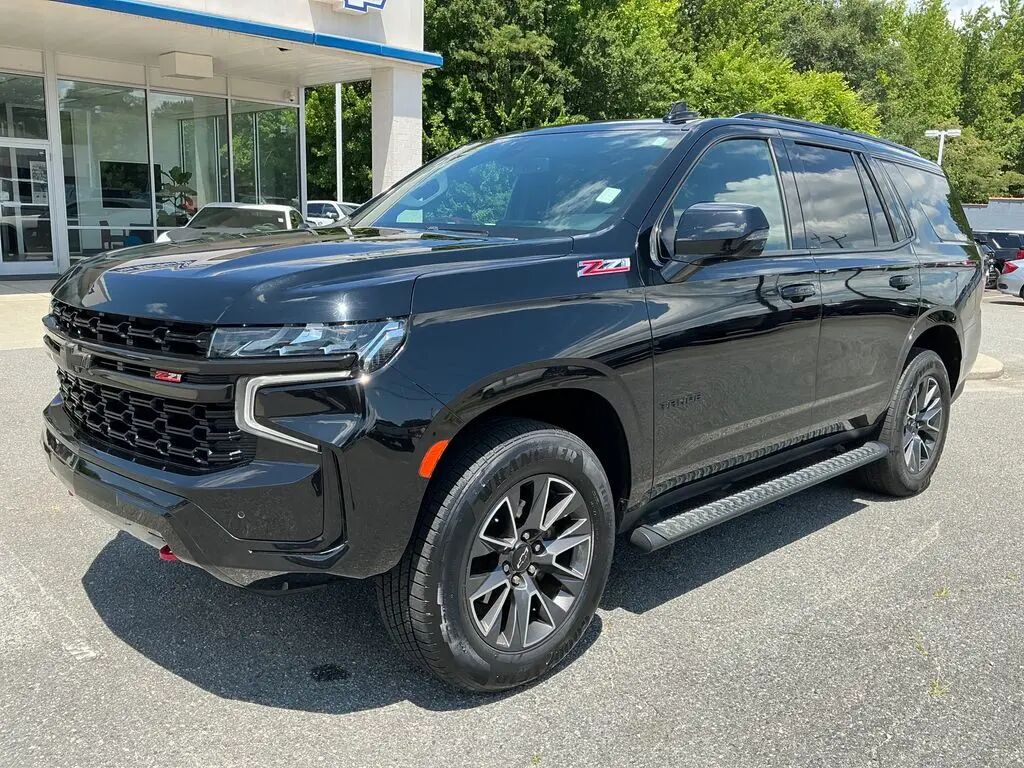 2021 Chevrolet Tahoe Z71 — photo 1 of 13