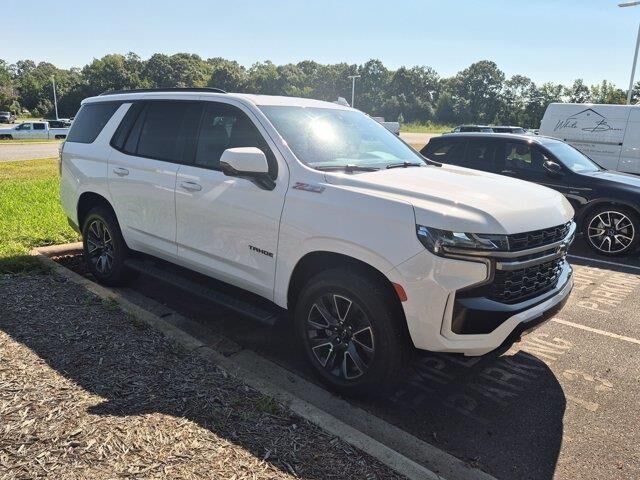 2021 Chevrolet Tahoe Z71 — photo 1 of 36