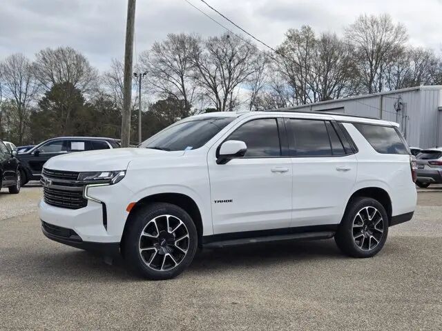2021 Chevrolet Tahoe RST — photo 1 of 26