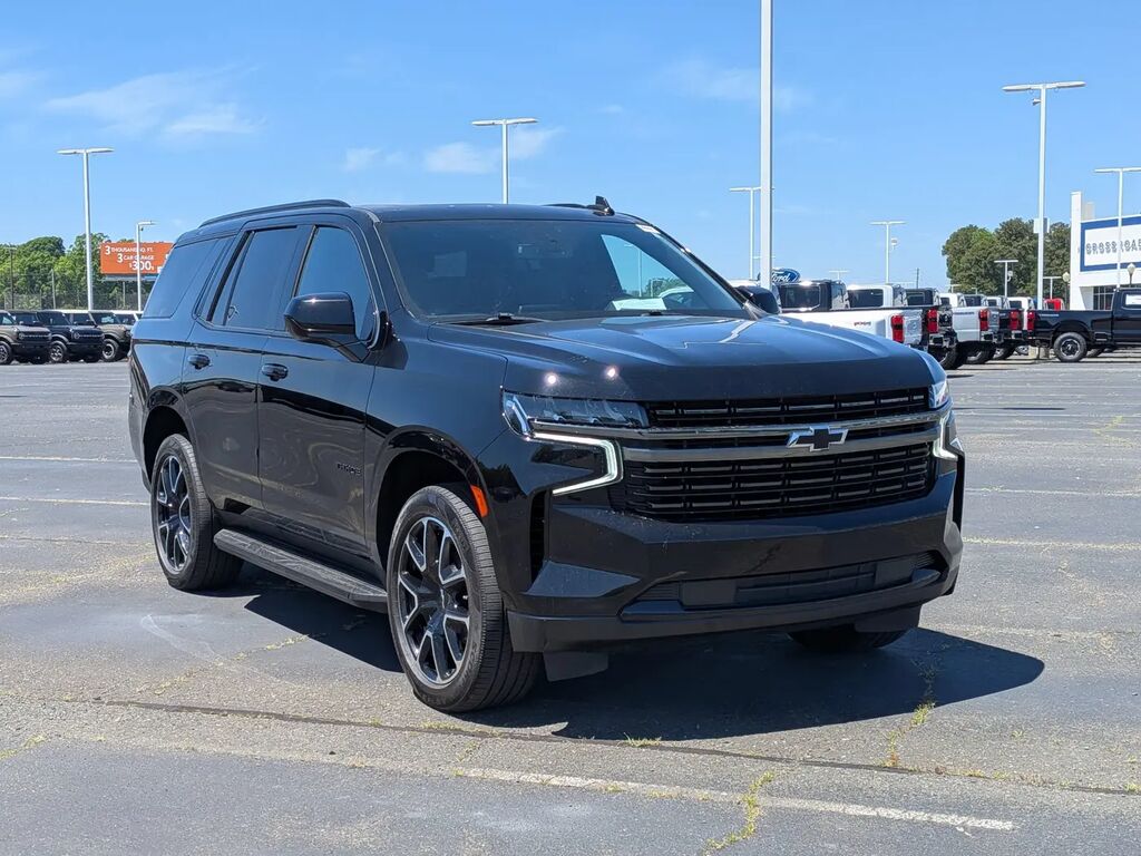 2021 Chevrolet Tahoe RST — photo 1 of 13