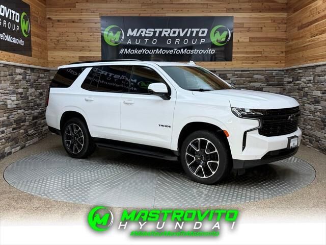 2024 Chevrolet Tahoe RST — photo 1 of 5