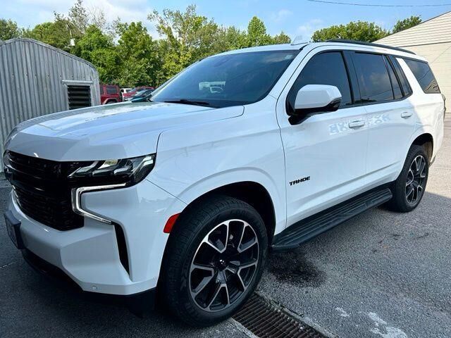 2021 Chevrolet Tahoe RST — photo 1 of 37