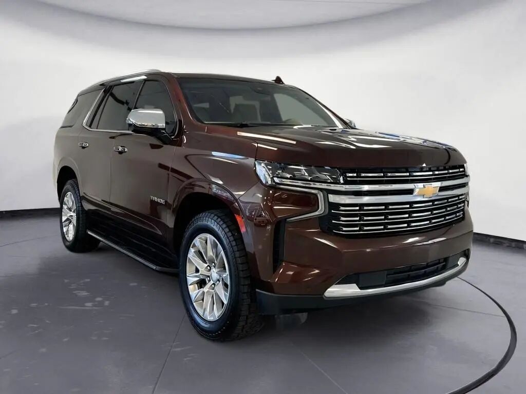 2023 Chevrolet Tahoe Premier — photo 1 of 13