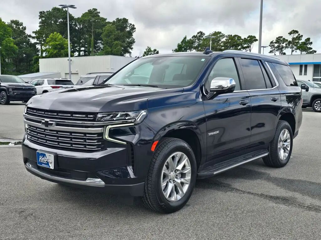 2024 Chevrolet Tahoe Premier — photo 1 of 13