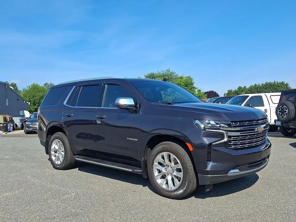 2023 Chevrolet Tahoe Premier — photo 1 of 13