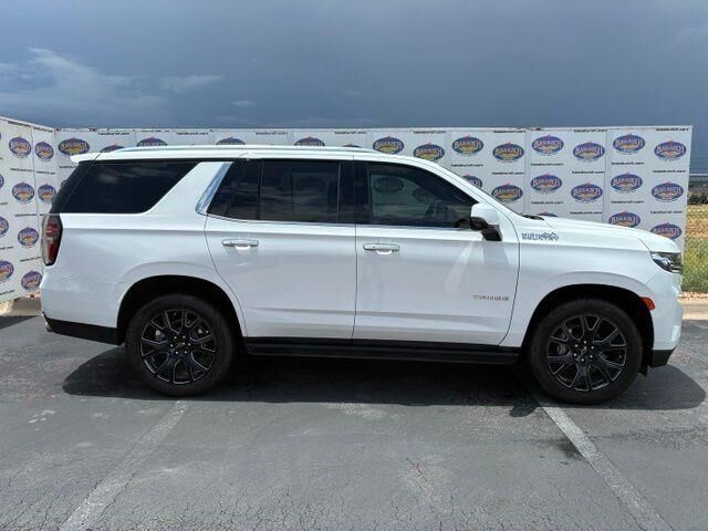 2023 Chevrolet Tahoe High Country — photo 1 of 26