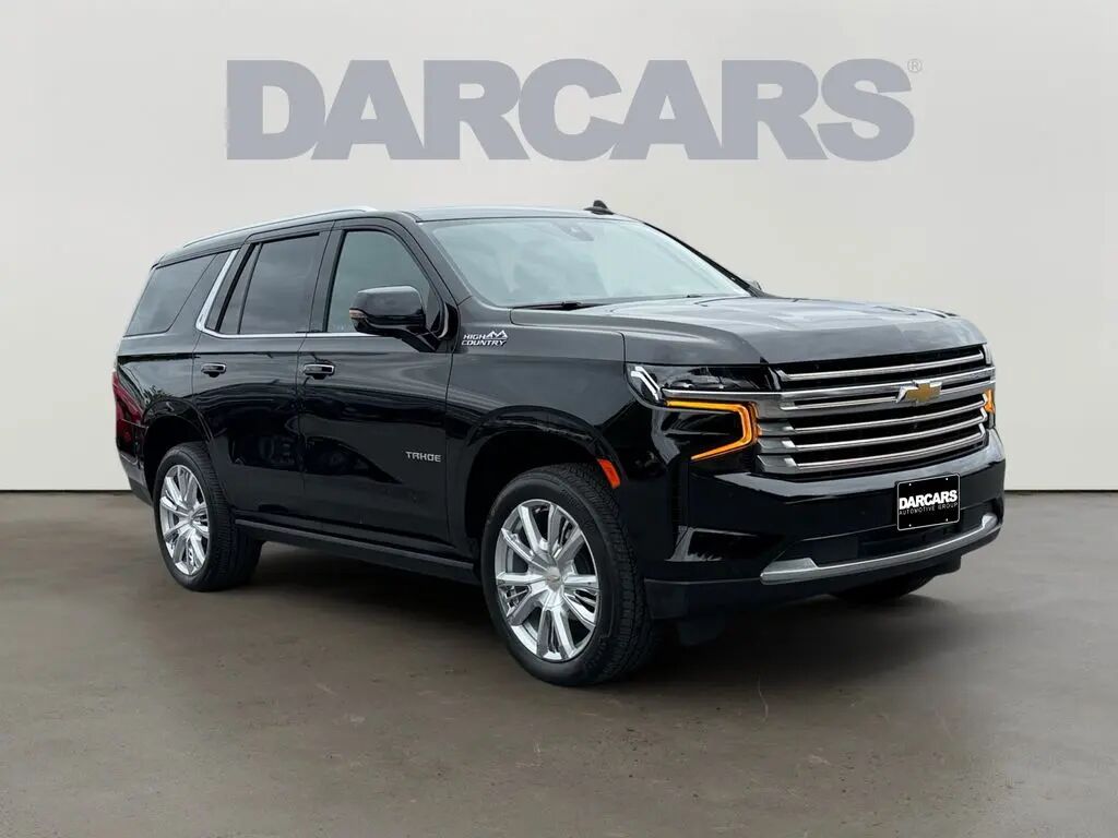 2021 Chevrolet Tahoe High Country — photo 1 of 13