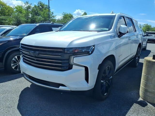 2023 Chevrolet Tahoe High Country — photo 1 of 13