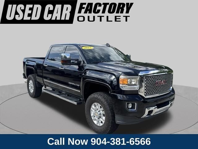 2015 GMC Sierra 2500HD Denali — photo 1 of 26