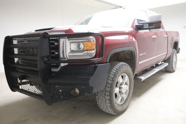 2019 GMC Sierra 2500HD SLT — photo 1 of 26