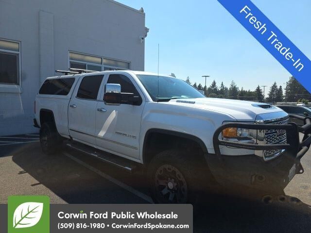 2019 GMC Sierra 2500HD Denali — photo 1 of 41