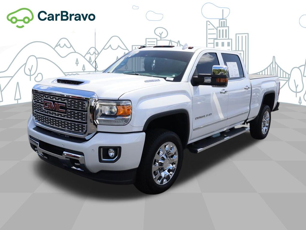 2019 GMC Sierra 2500HD Denali — photo 1 of 5