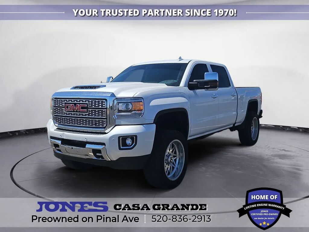 2019 GMC Sierra 2500HD Denali — photo 1 of 13
