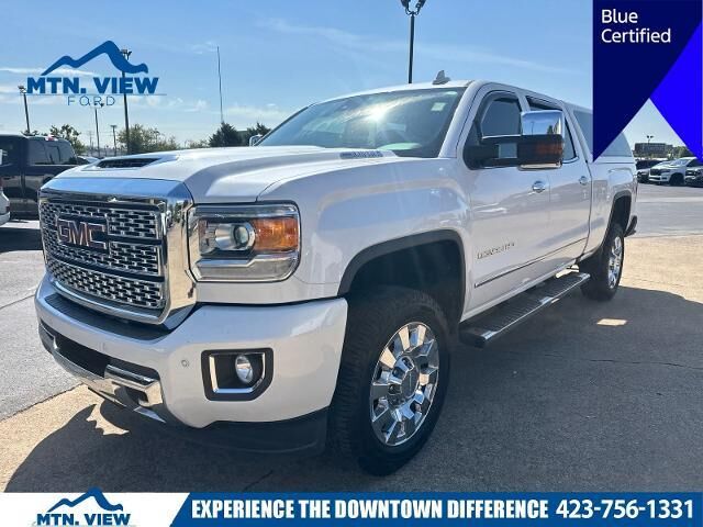 2018 GMC Sierra 2500HD Denali — photo 1 of 24