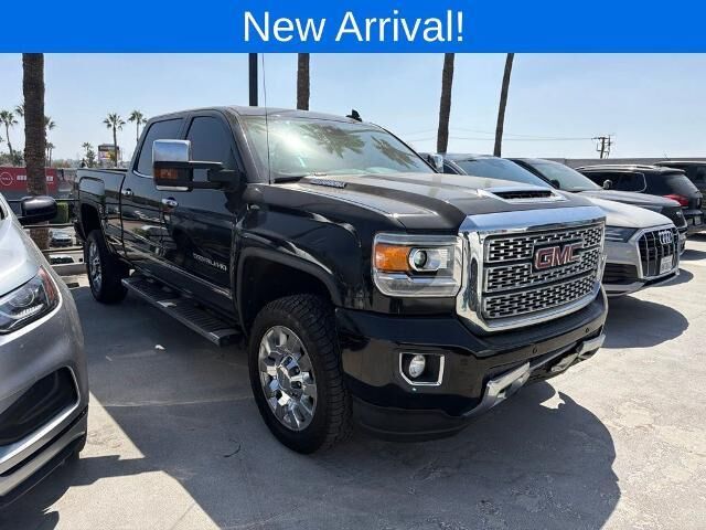 2018 GMC Sierra 2500HD Denali