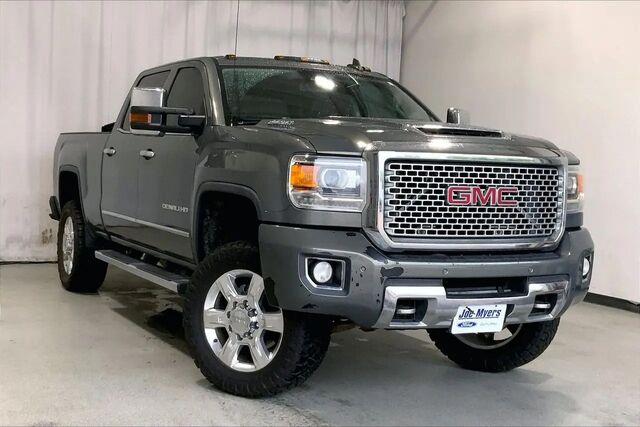 2017 GMC Sierra 2500HD Denali