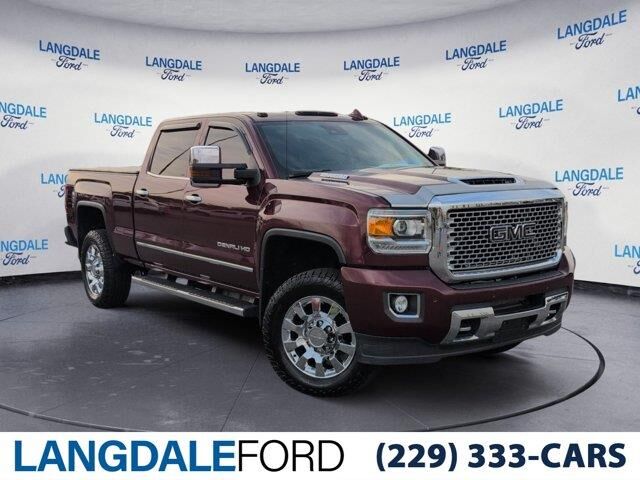 2017 GMC Sierra 2500HD Denali — photo 1 of 26