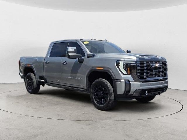 2024 GMC Sierra 2500HD Denali Ultimate — photo 1 of 2
