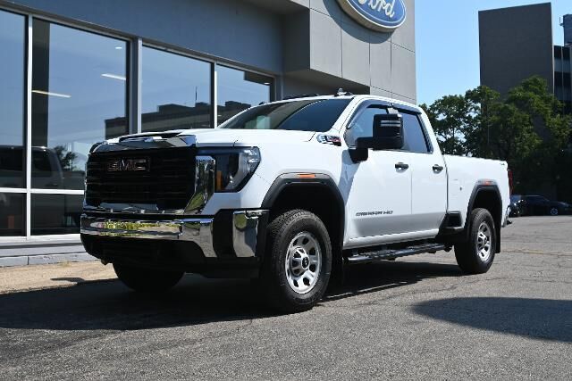 2024 GMC Sierra 2500HD Pro