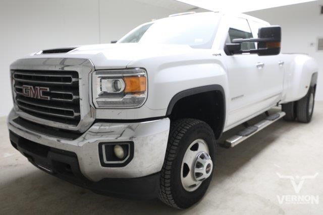 2018 GMC Sierra 3500HD Base — photo 1 of 26
