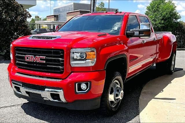 2018 GMC Sierra 3500HD SLT — photo 1 of 13