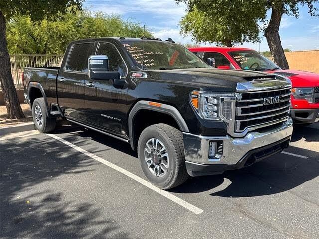 2022 GMC Sierra 2500HD SLT — photo 1 of 13