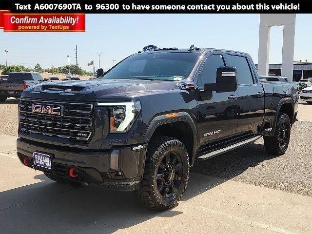 2024 GMC Sierra 2500HD AT4 — photo 1 of 12