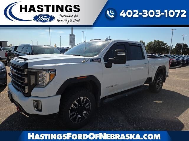 2020 GMC Sierra 2500HD AT4 — photo 1 of 7