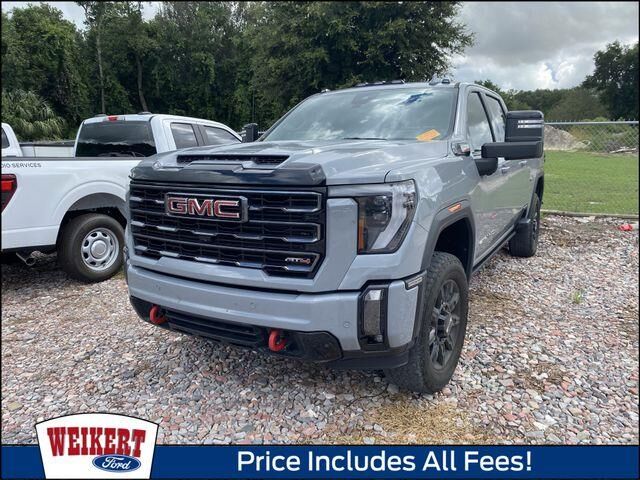 2024 GMC Sierra 2500HD AT4 — photo 1 of 5