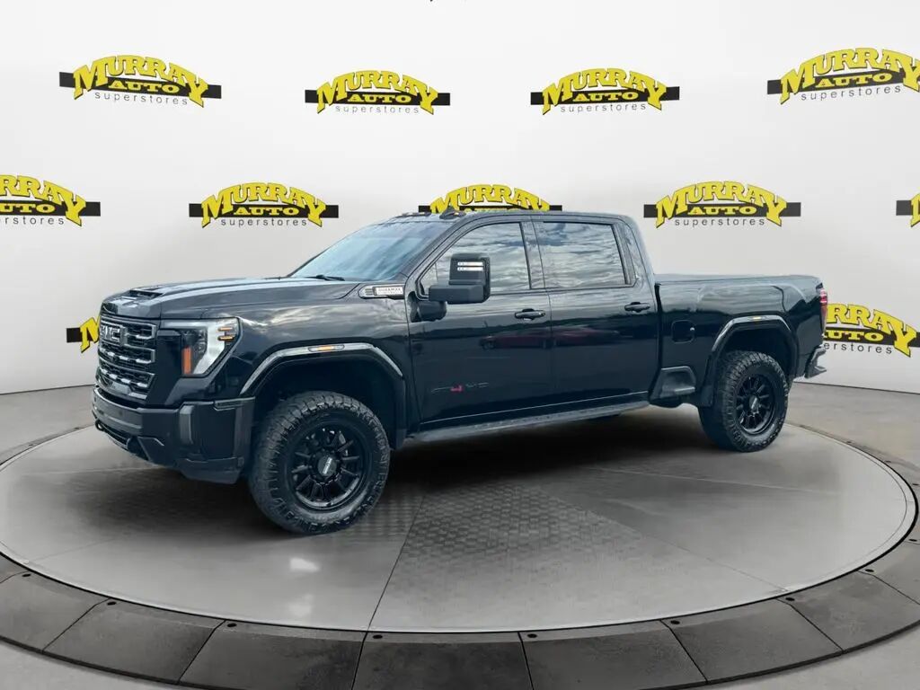 2024 GMC Sierra 2500HD AT4 — photo 1 of 13