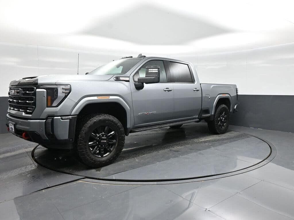 2024 GMC Sierra 2500HD AT4 — photo 1 of 1