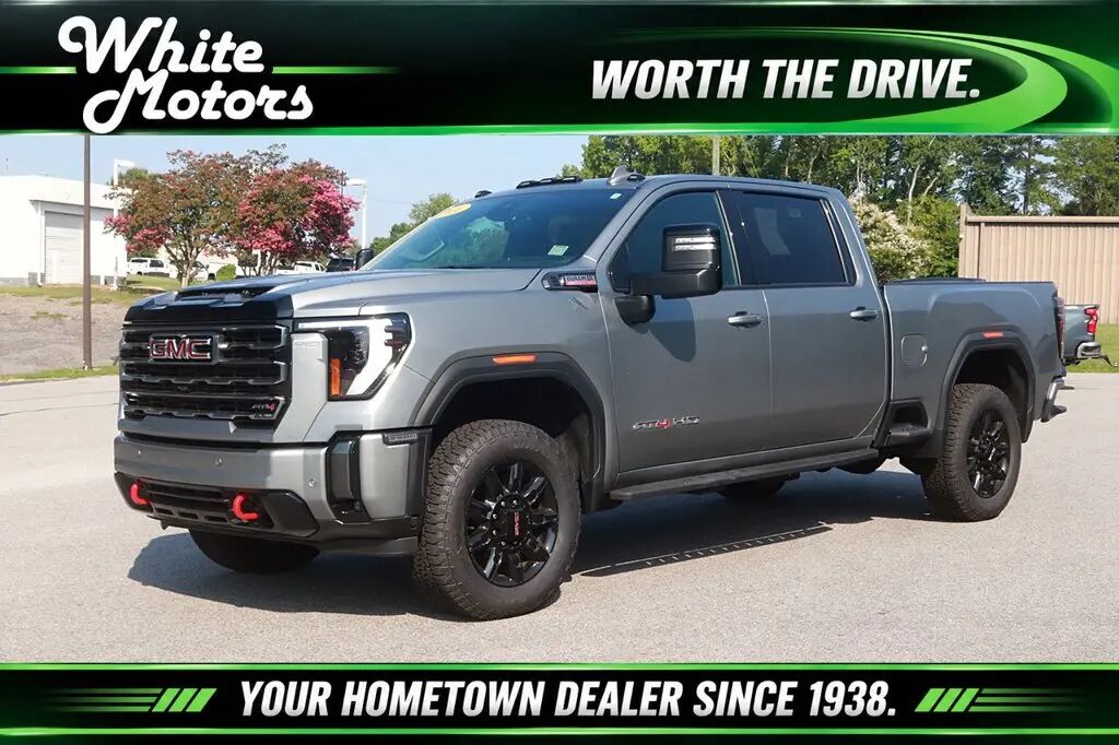2024 GMC Sierra 2500HD AT4 — photo 1 of 13