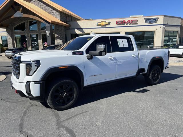 2024 GMC Sierra 2500HD AT4