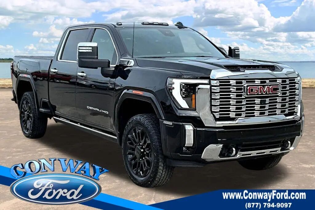 2024 GMC Sierra 2500HD Denali — photo 1 of 12