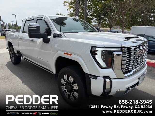 2024 GMC Sierra 2500HD Denali — photo 1 of 26
